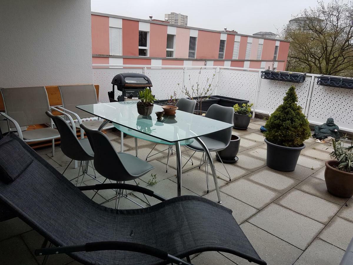 Zimmer In Penthouse-Wohnung Windisch Eksteriør billede